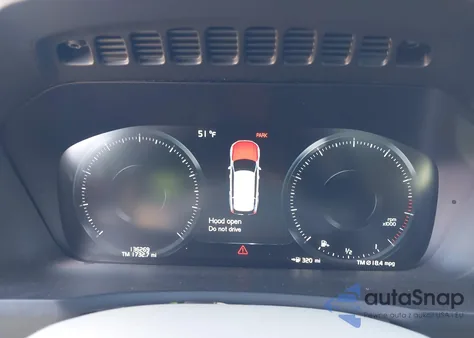 2016 Volvo Xc90 T6 Inscription z USA, uszkodzony, nr VIN YV4A22PLXG1013155